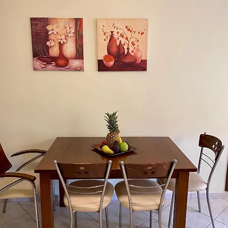 Luxurious 170 Sqm Maisonette Private Parking Apartment Volos